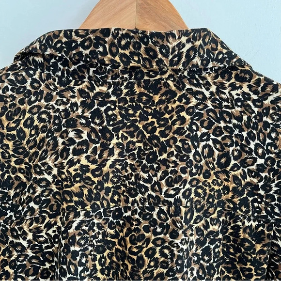 VTG Women’s Button Down Blouse XL Leopard Print Long Sleeve Animal Career Top - Picture 13 of 14